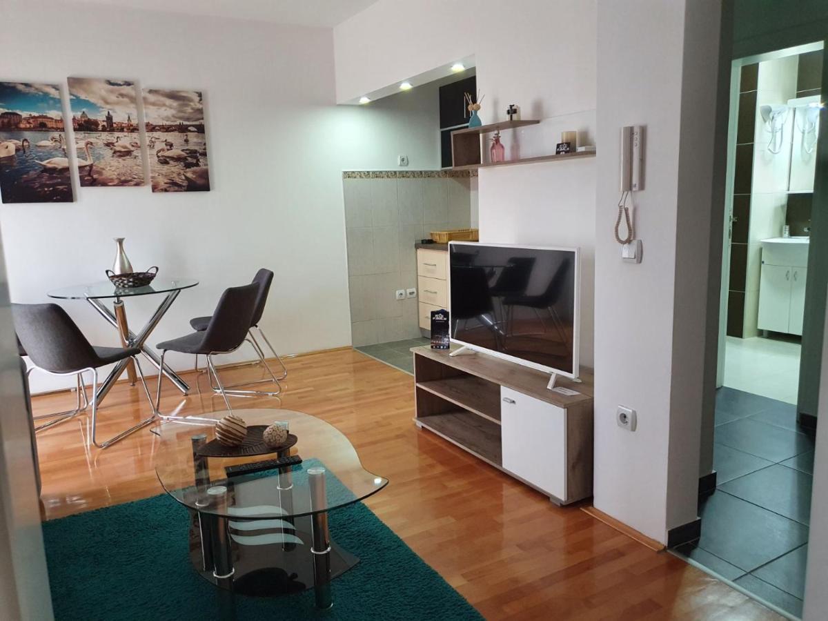 Family Apartments Zaječar Kültér fotó