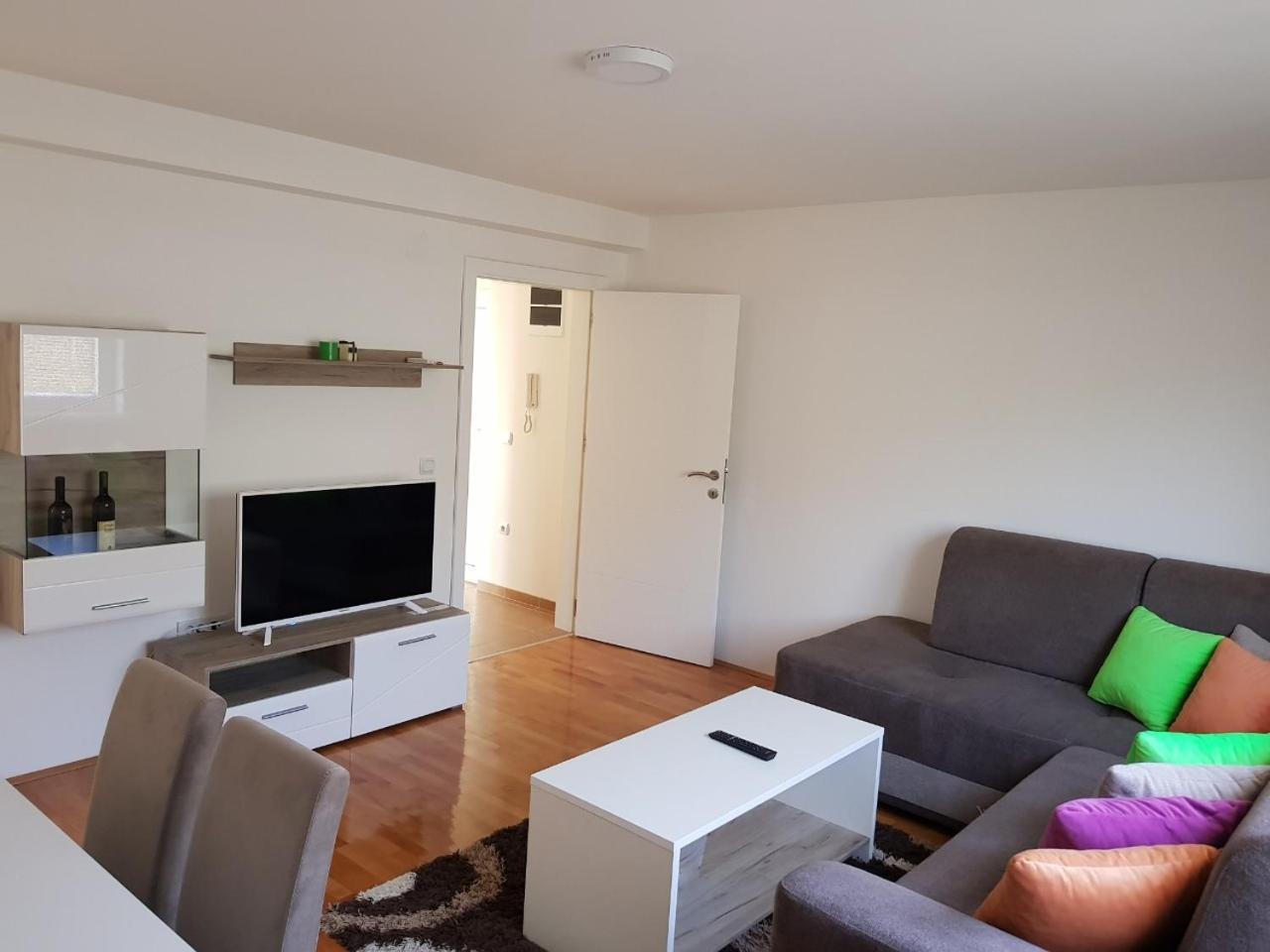 Family Apartments Zaječar Kültér fotó